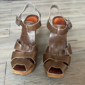 Matiko Wooden Wedge Sandal